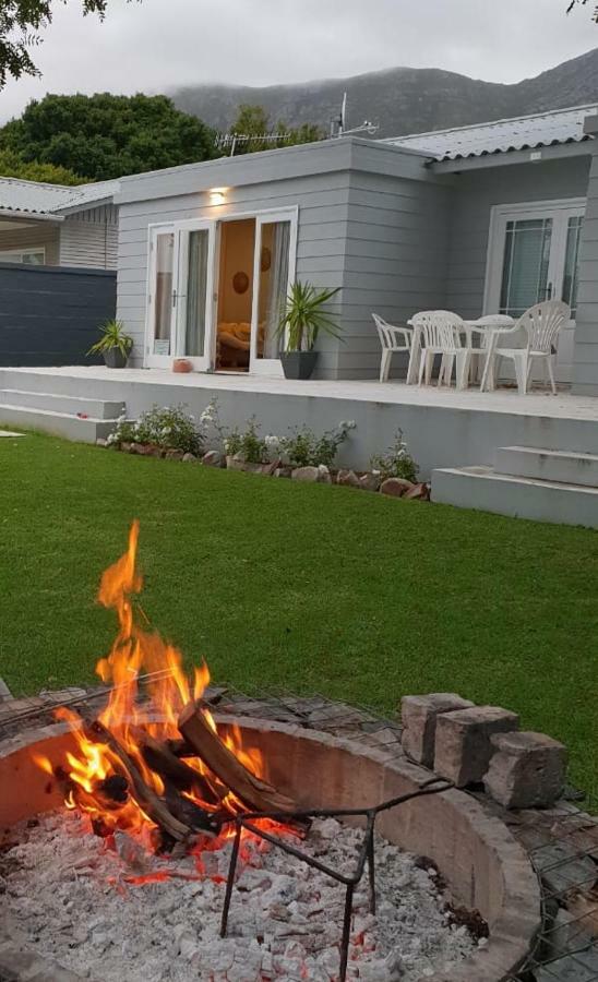 Corban Cottage Hermanus Dış mekan fotoğraf